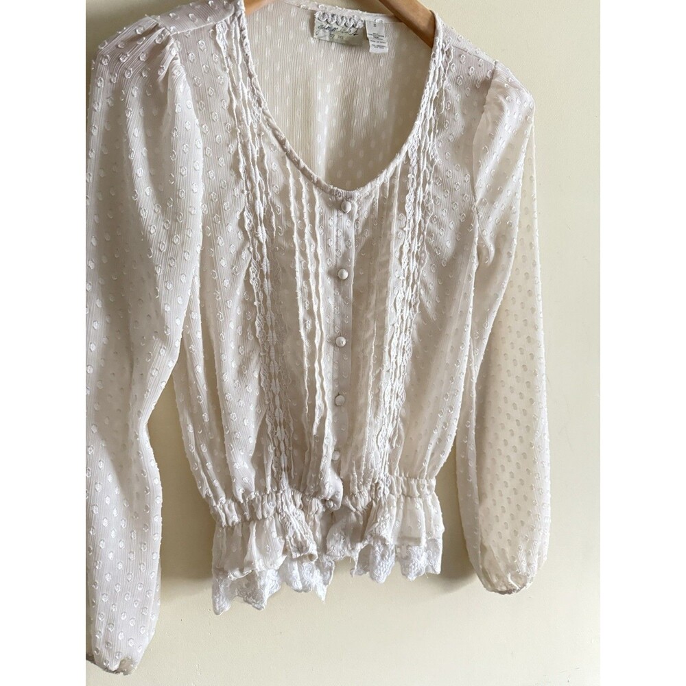 Gimmicks by BKE Top Lace Crochet‎ Button Romantic Cottage ivory Blouse Small - Picture 3 of 4